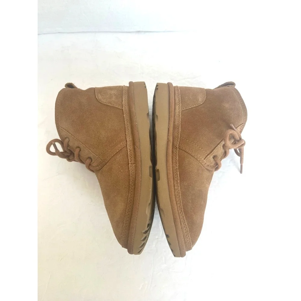 NWOT UGGS Neumel lI Suede Kids Brown Cream High Top Lace Up Chukka Bootie Boot 3